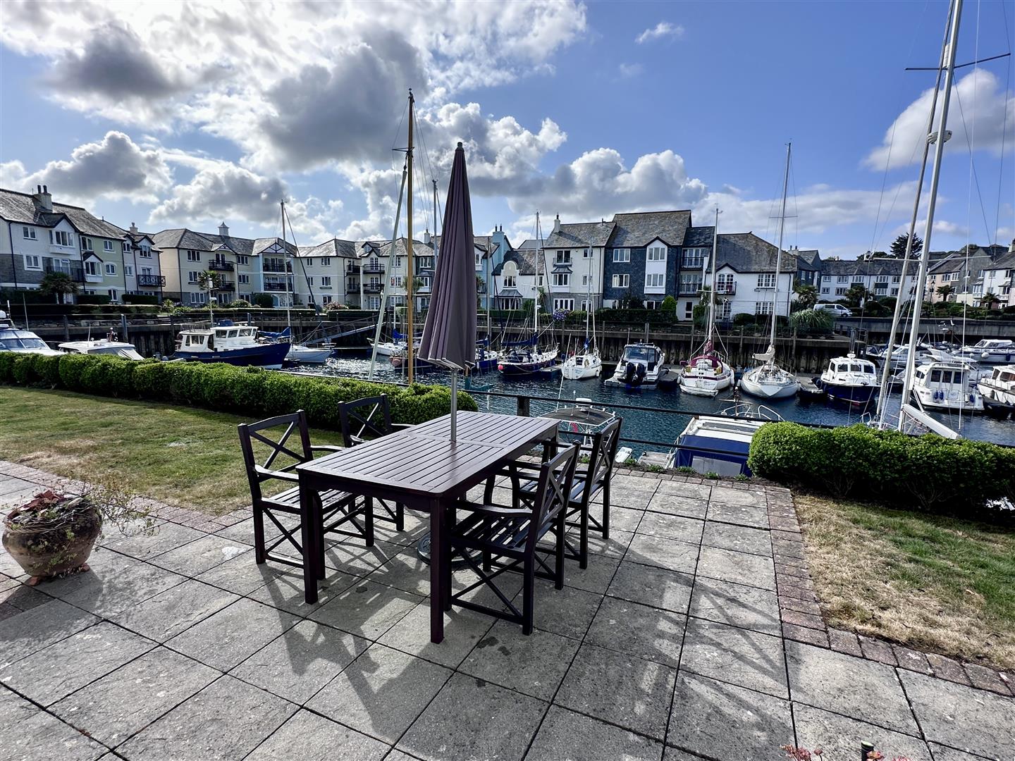 Campbeltown Way, Port Pendennis, Falmouth